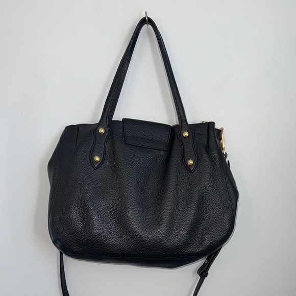 Elegant Black Leather Tote Bag - Picture 4 of 6